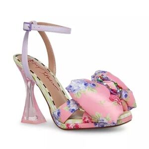 NWT Betsey Johnson Bow Floral Heels